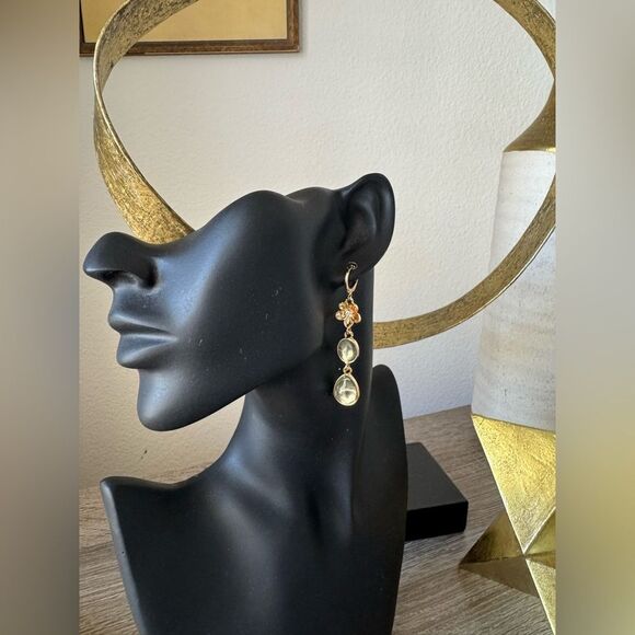 Elegant Blue Floral Drop Earrings A1485 - Picture 5 of 5